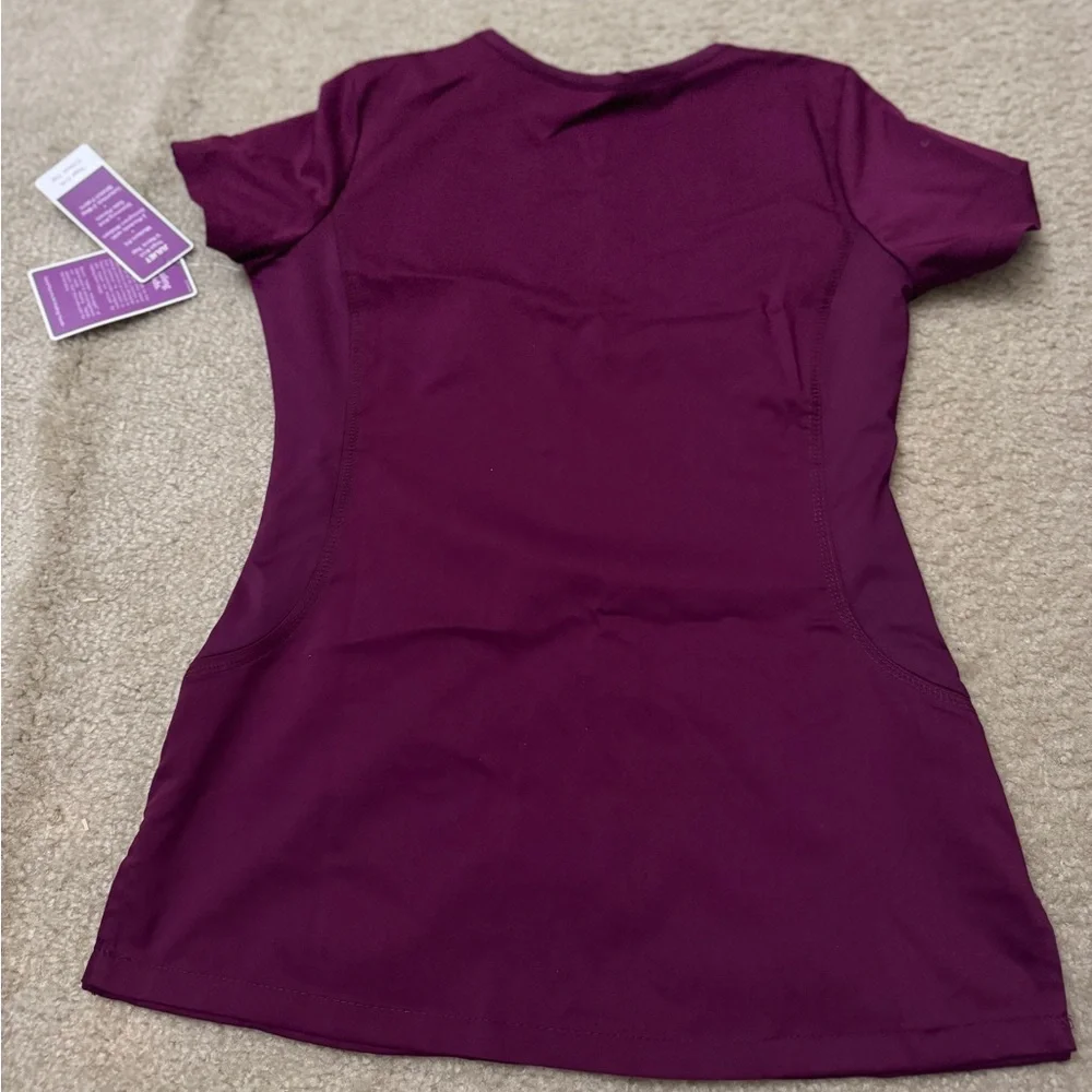 Healing Hands Scrub Top (Wine Color) - Picture 4 of 4